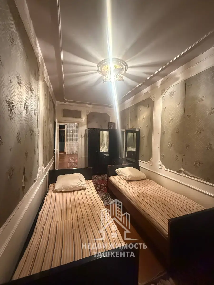 2 xonali kvartira sotiladi − 50 m²