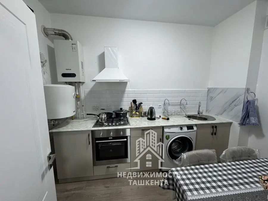 1 xonali kvartira − 30 m², 10/16 qavat