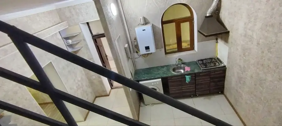 3 xonali kvartira − 86 m², 2/2 qavat