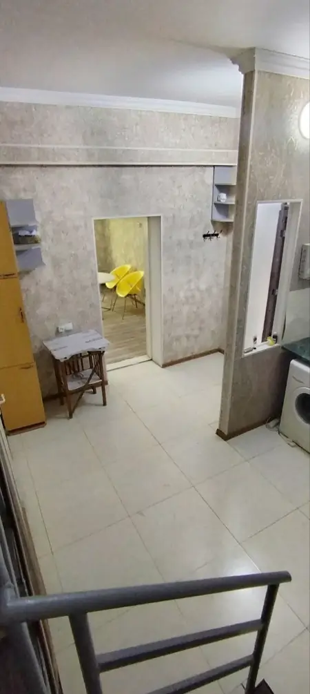 3-комнатная квартира − 86 м², 2/2 этаж