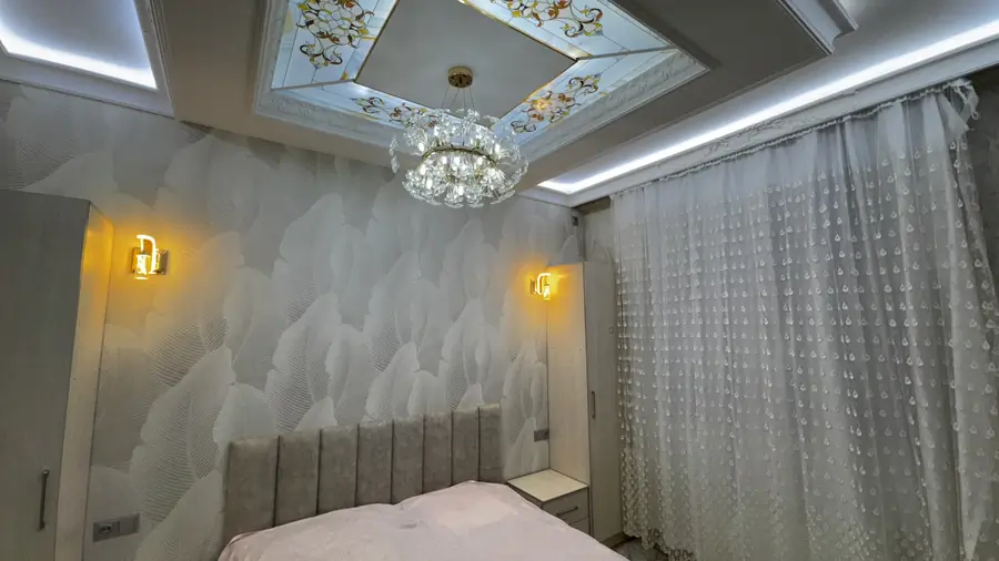 2 xonali kvartira sotiladi − 60 m²