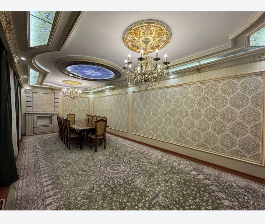 2 qavatli uy − 100 m², 10 sot.