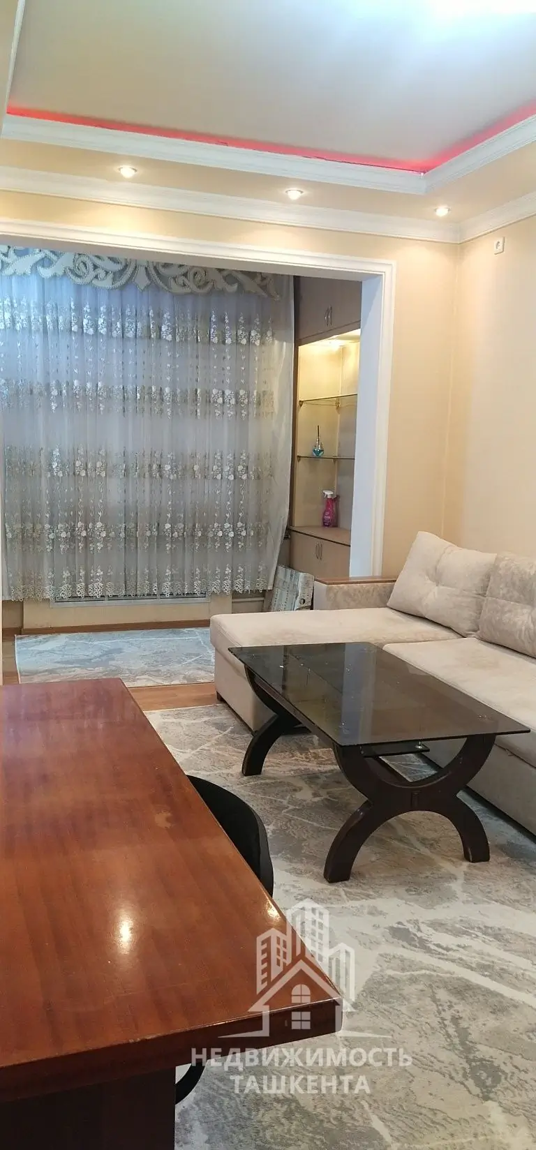 2 xonali kvartira − 60 m², 1/4 qavat