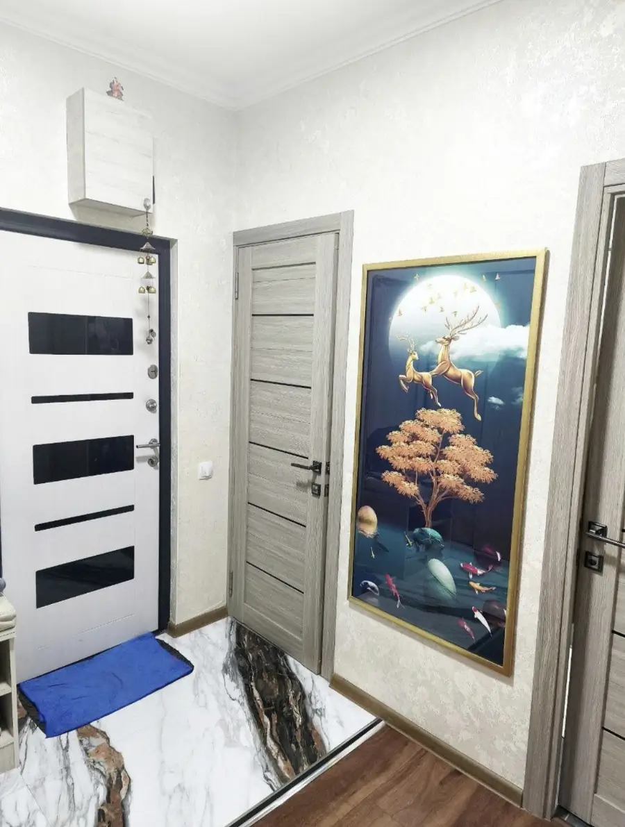 3 xonali kvartira sotiladi − 63.2 m²