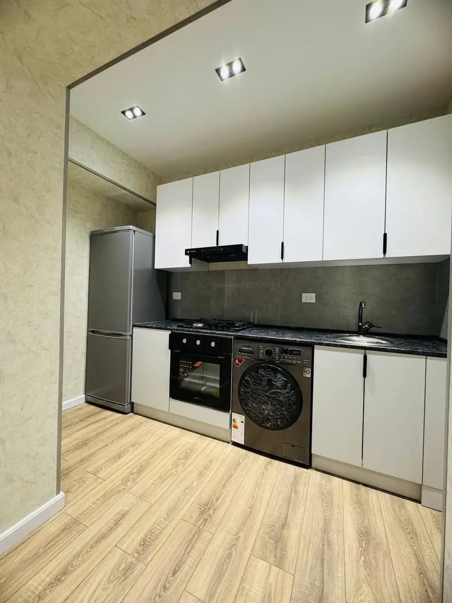 2-комнатная квартира − 52 м², 3/4 этаж