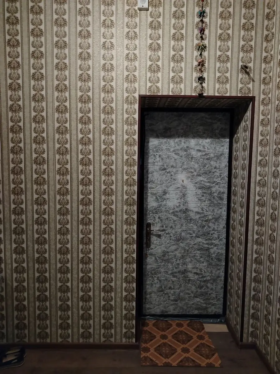 2 xonali kvartira sotiladi − 58 m²