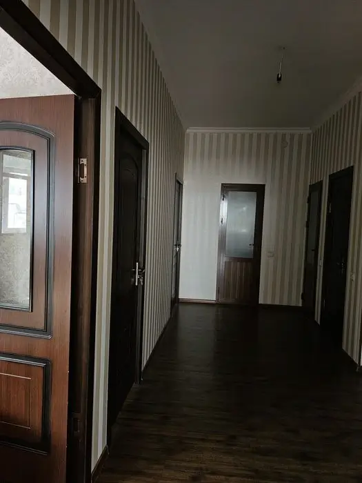 3 xonali kvartira − 133 m², 4/7 qavat