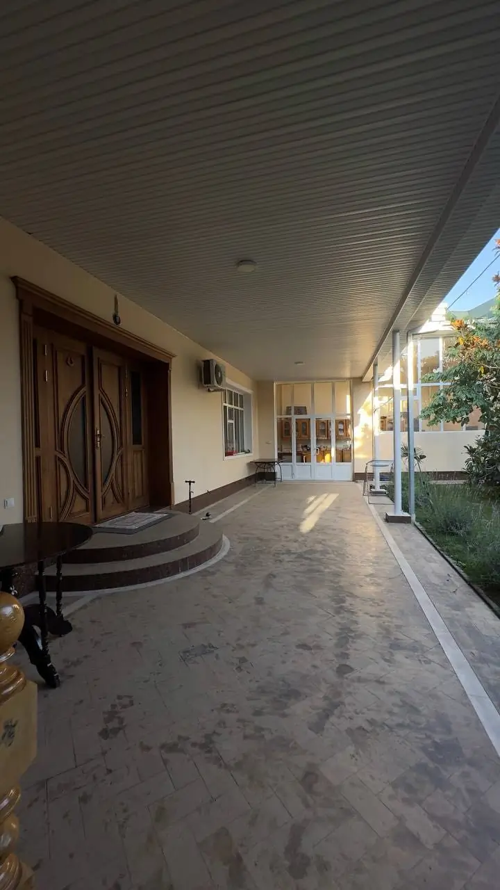 1 qavatli uy sotiladi − 400 m²