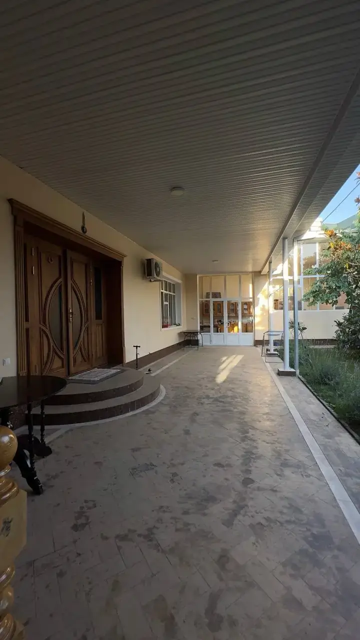 1 qavatli uy sotiladi − 400 m²