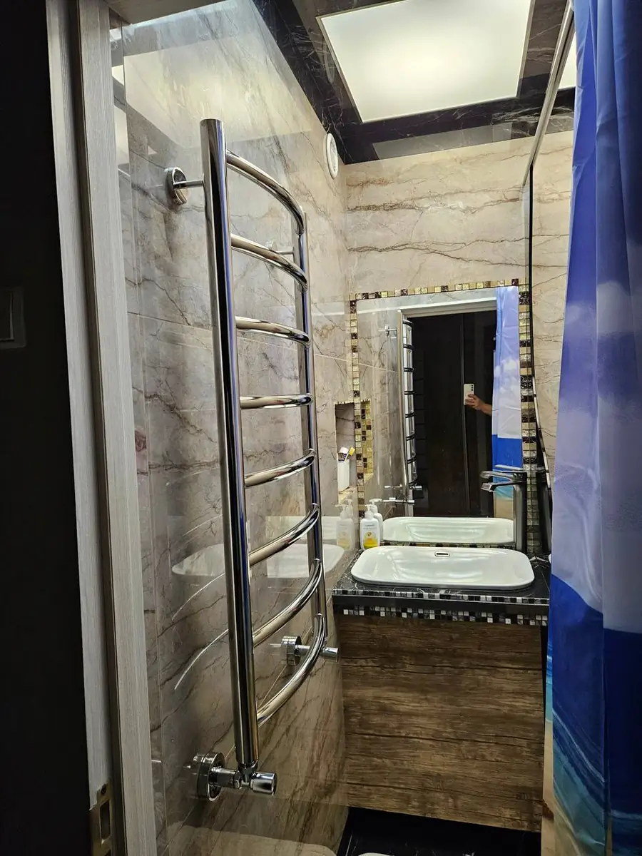 3 xonali kvartira − 85 m², 2/4 qavat