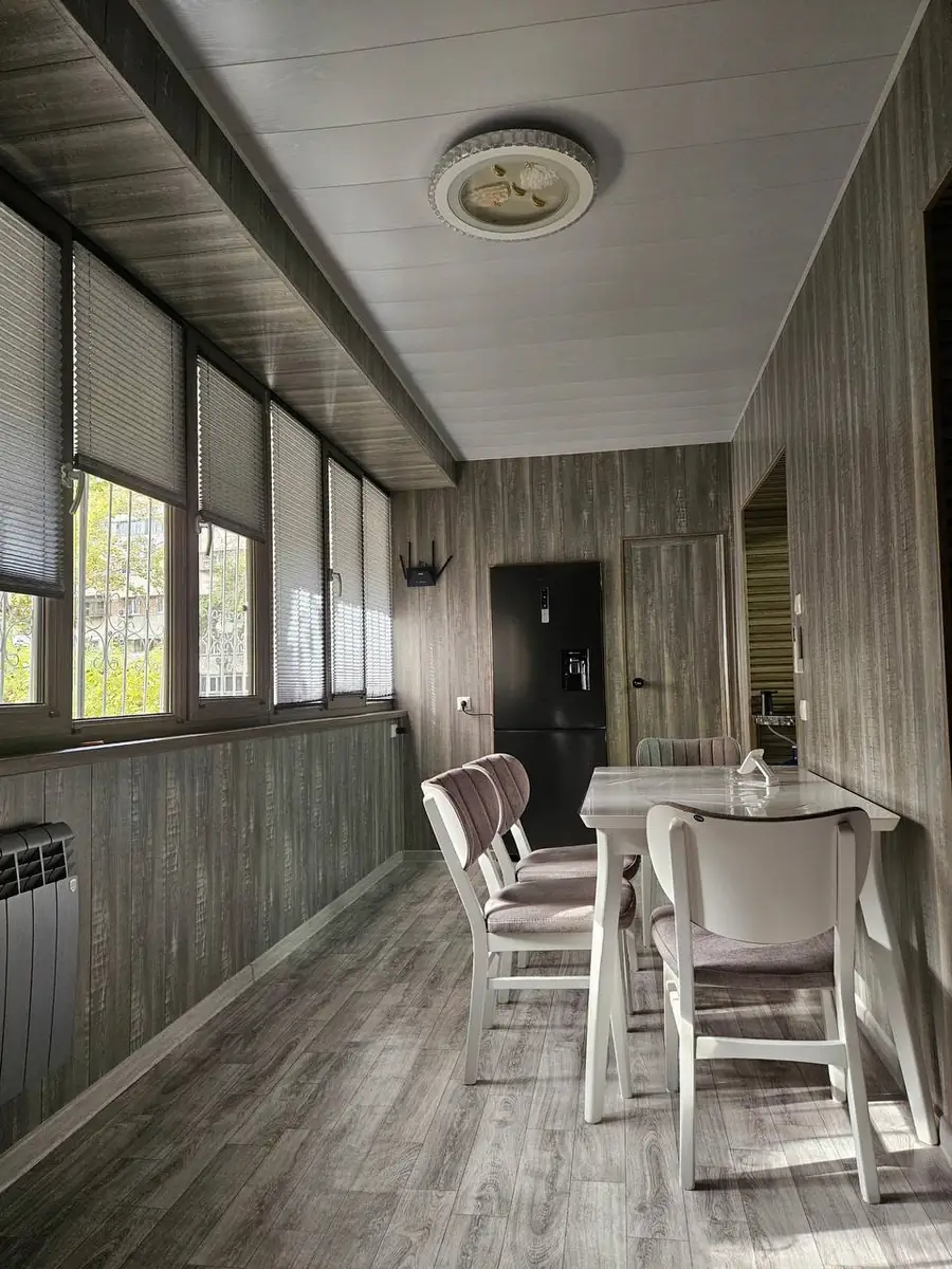 3 xonali kvartira − 85 m², 2/4 qavat