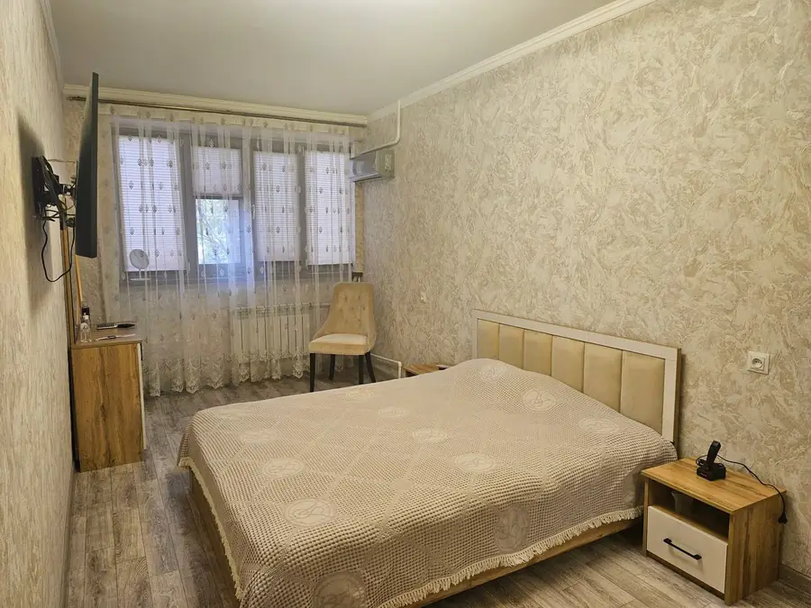 3 xonali kvartira − 85 m², 2/4 qavat