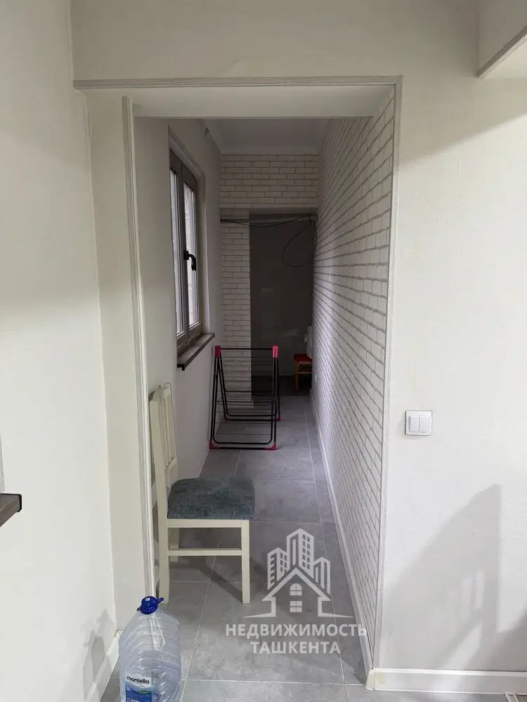 2 xonali kvartira sotiladi − 70 m²