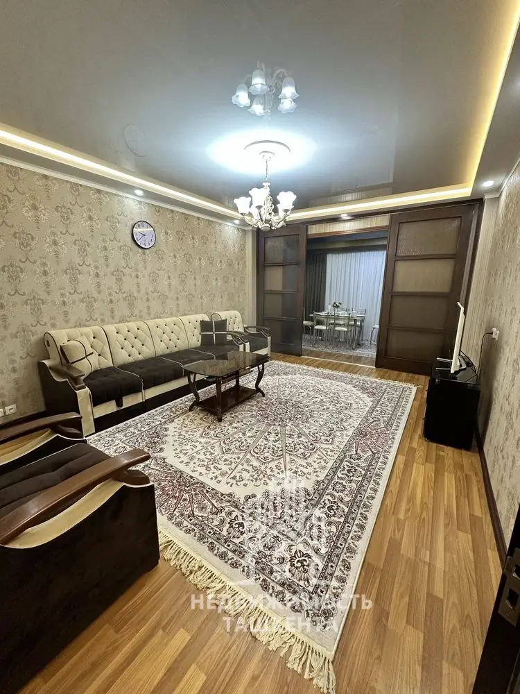 3-комнатная квартира − 80 м², 3/4 этаж