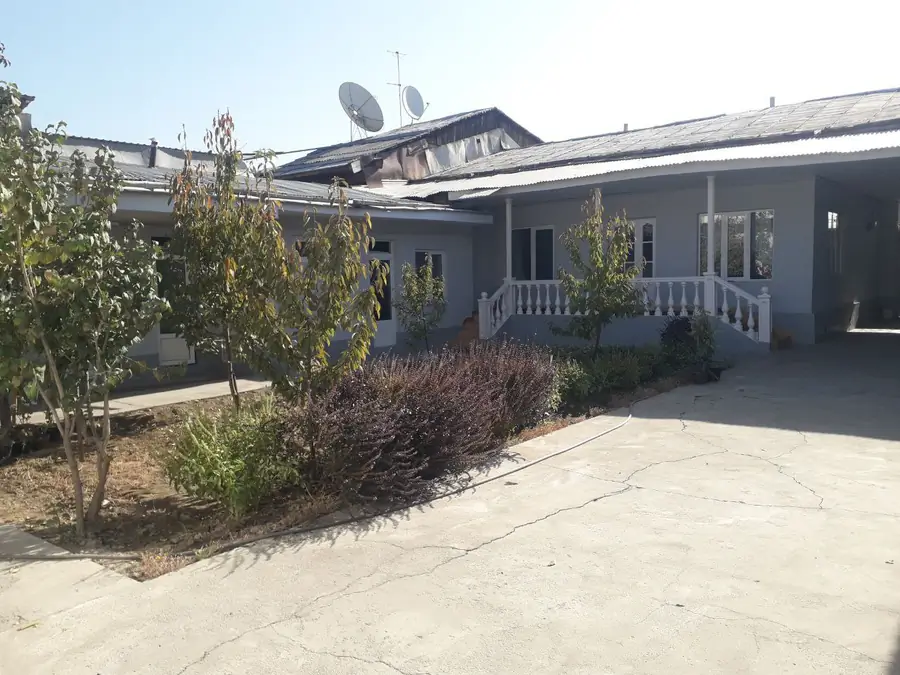 Продается участок − 4.4 сот.