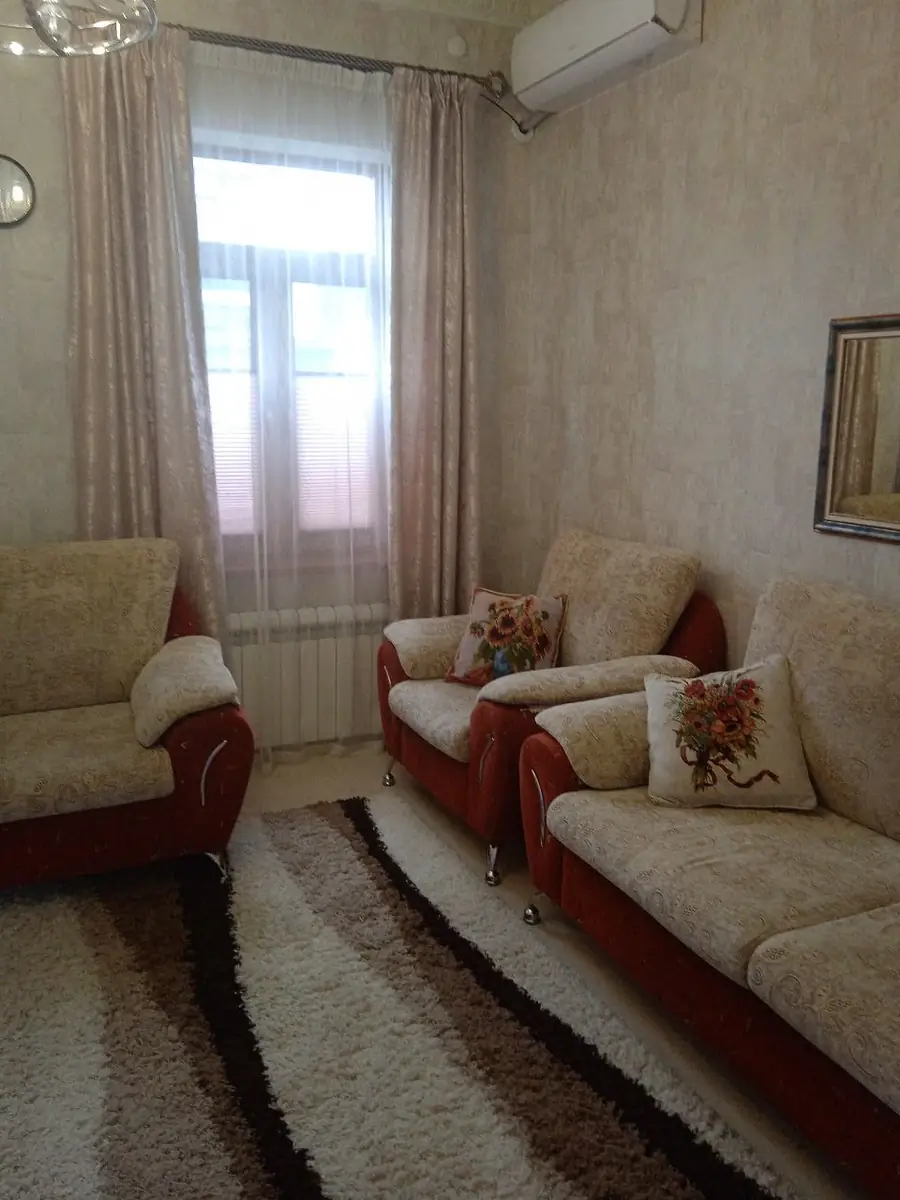 1 qavatli uy − 100 m², 400 sot.