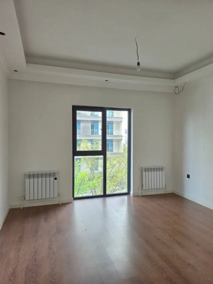 3 xonali kvartira − 98 m², 8/9 qavat