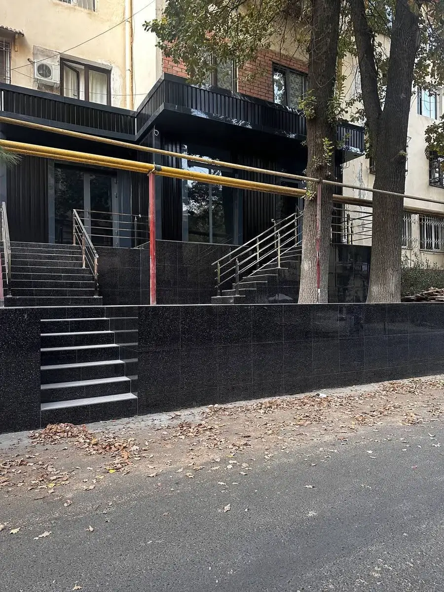 Ofis − 55 m², 1/4 qavat