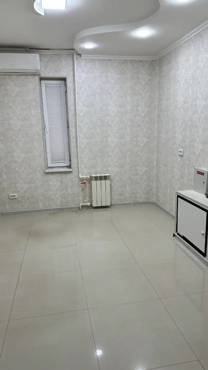 Ofis − 100 m², 1/9 qavat