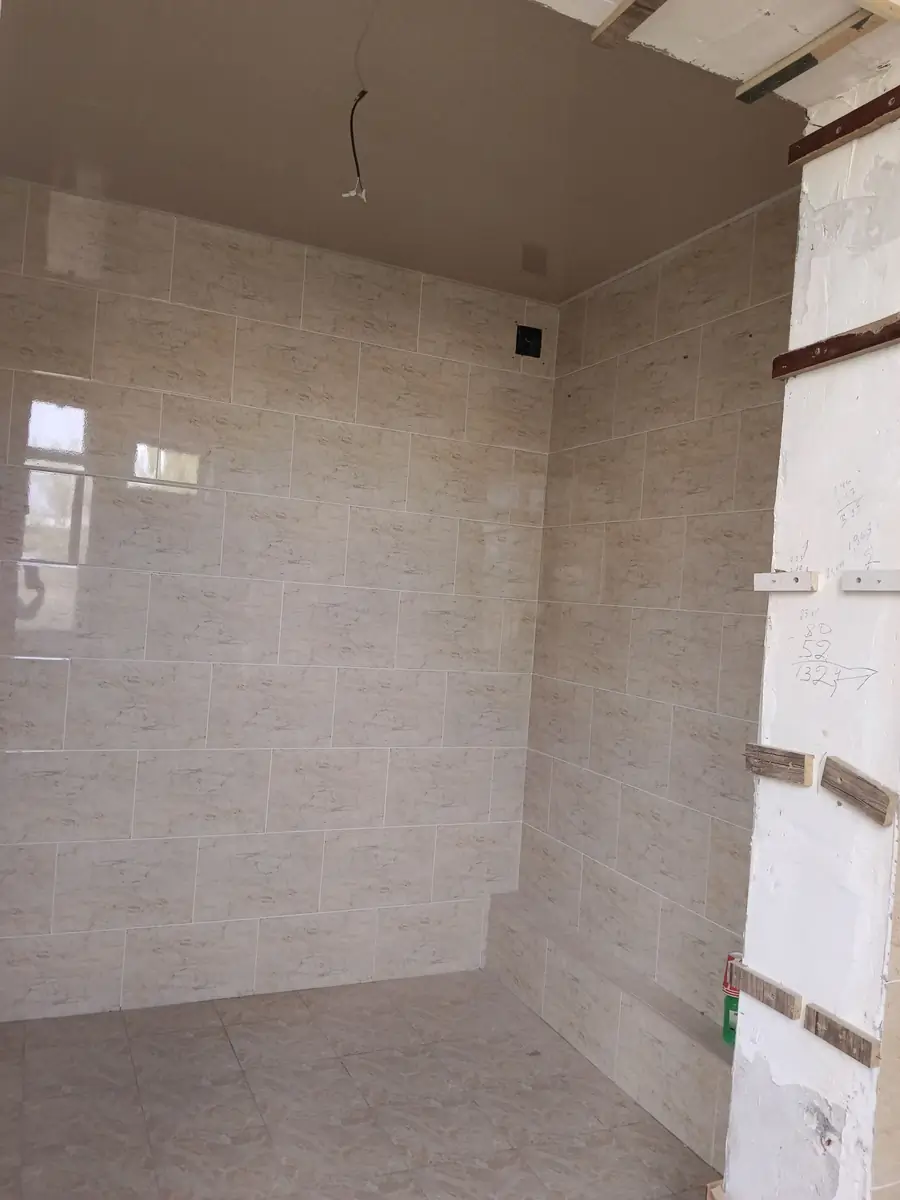 2 xonali kvartira sotiladi − 54 m²