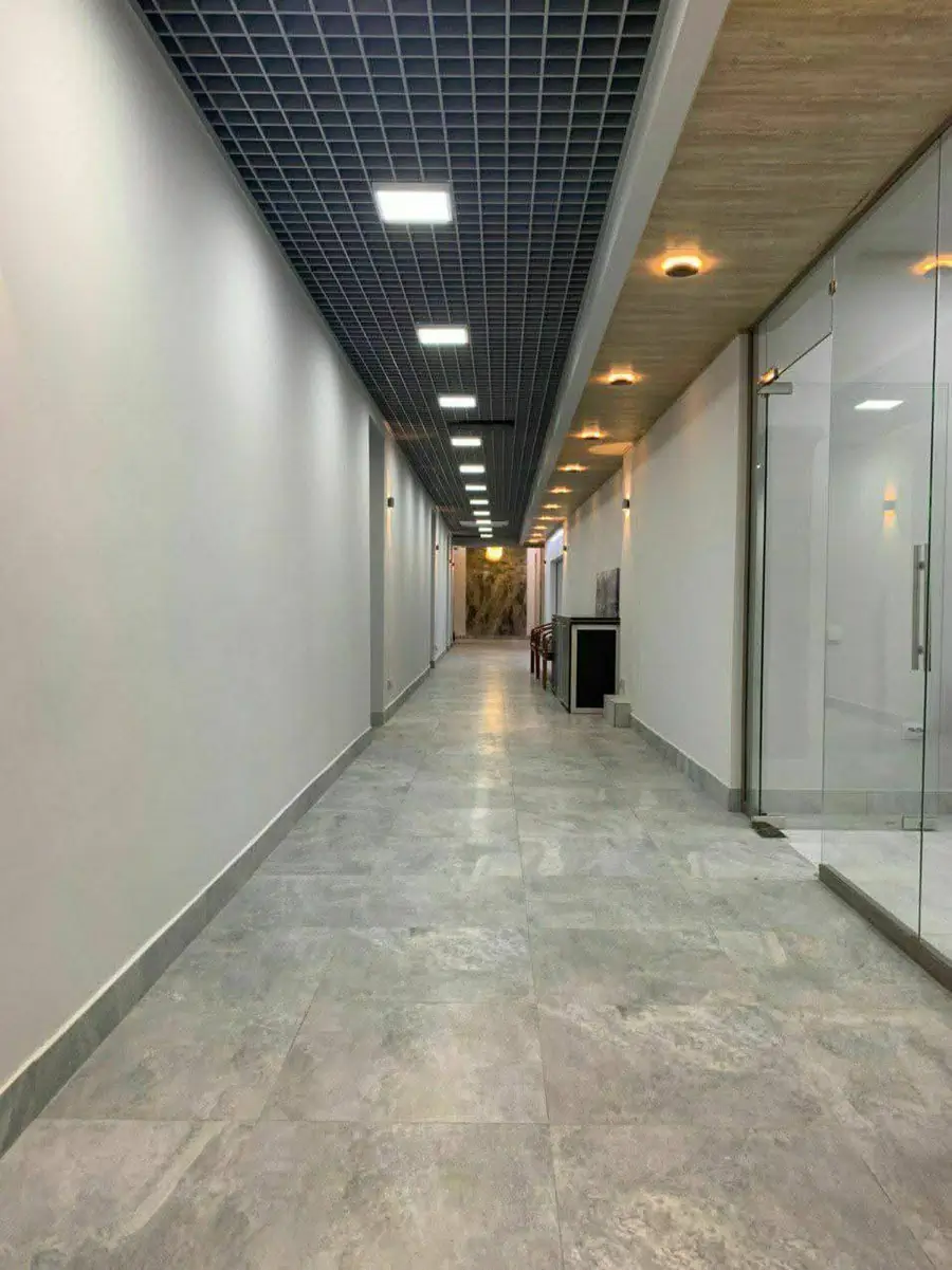 Ofis − 450 m², 0/8 qavat