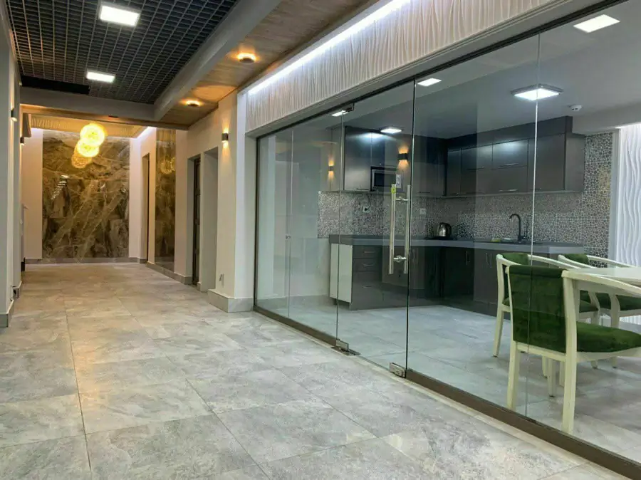 Ofis − 450 m², 0/8 qavat