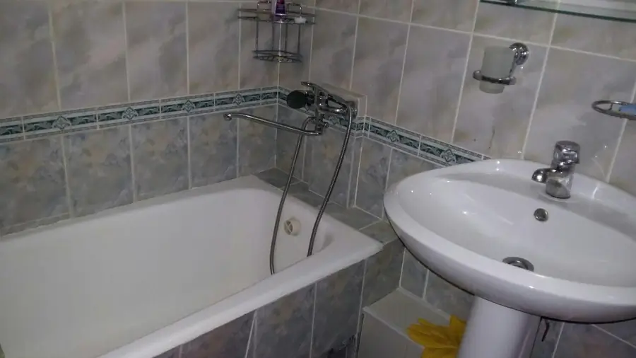 Ijaraga 2 xonali kvartira − 60 m²