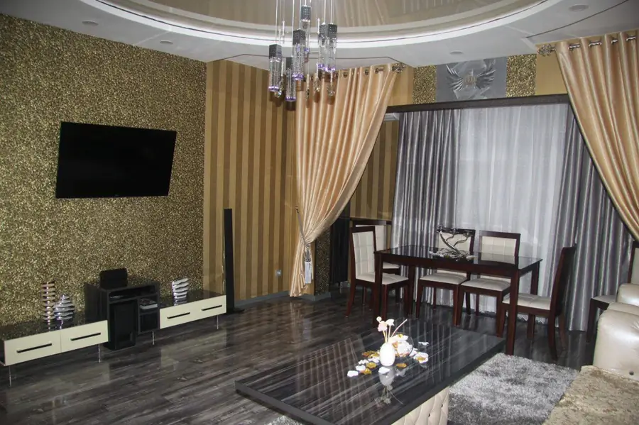 2 xonali kvartira − 60 m², 2/4 qavat