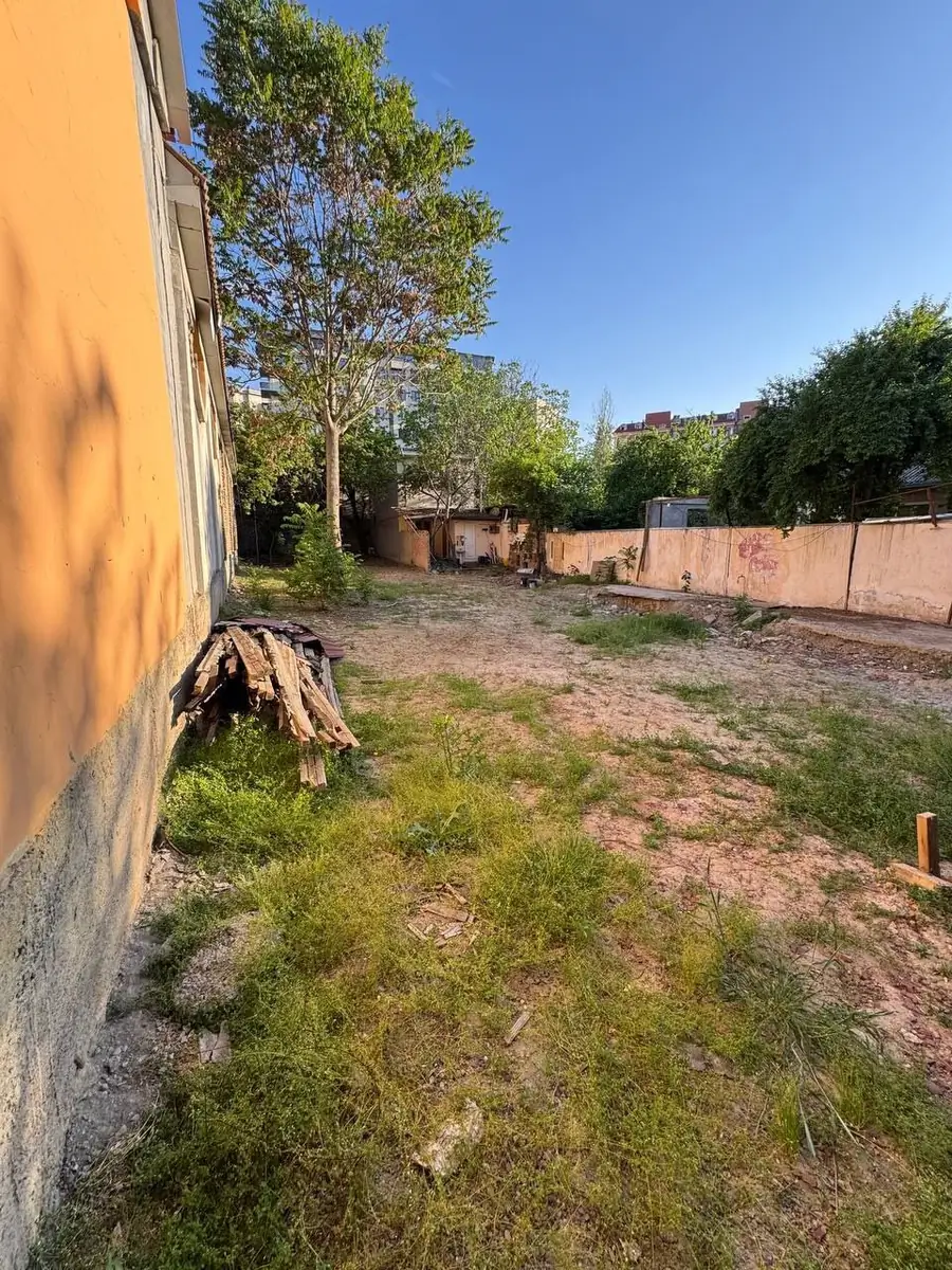 2 qavatli uy − 100 m², 5.5 sot. 