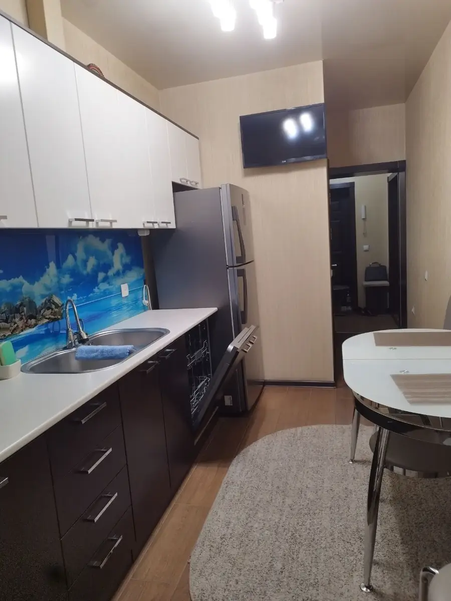 Ijaraga 3 xonali kvartira − 72 m²