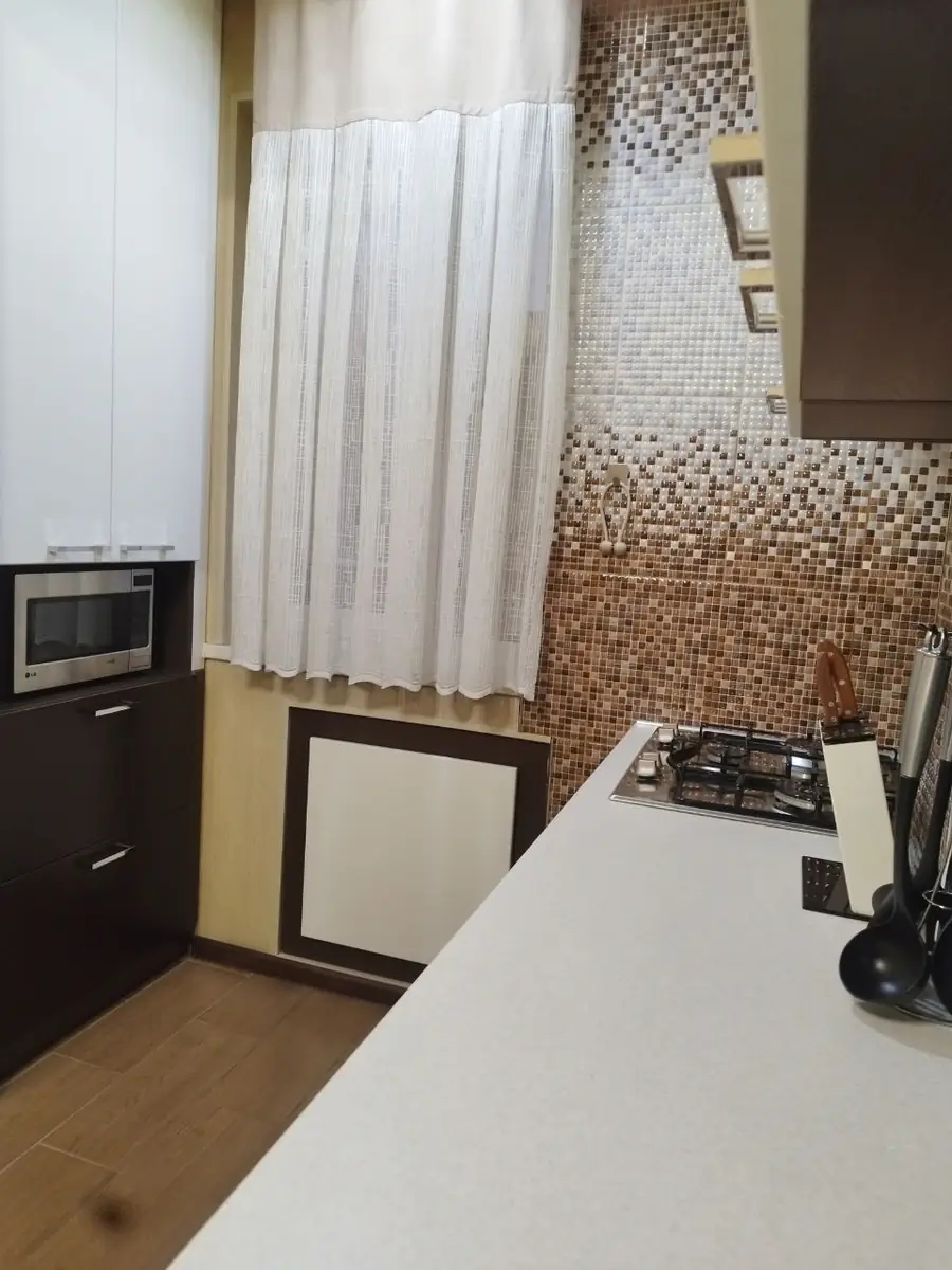 Ijaraga 3 xonali kvartira − 72 m²