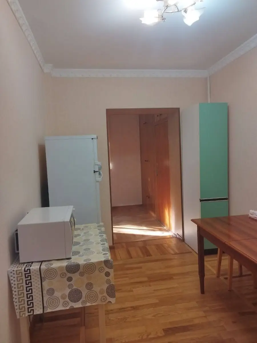 Ijaraga 3 xonali kvartira − 105 m²