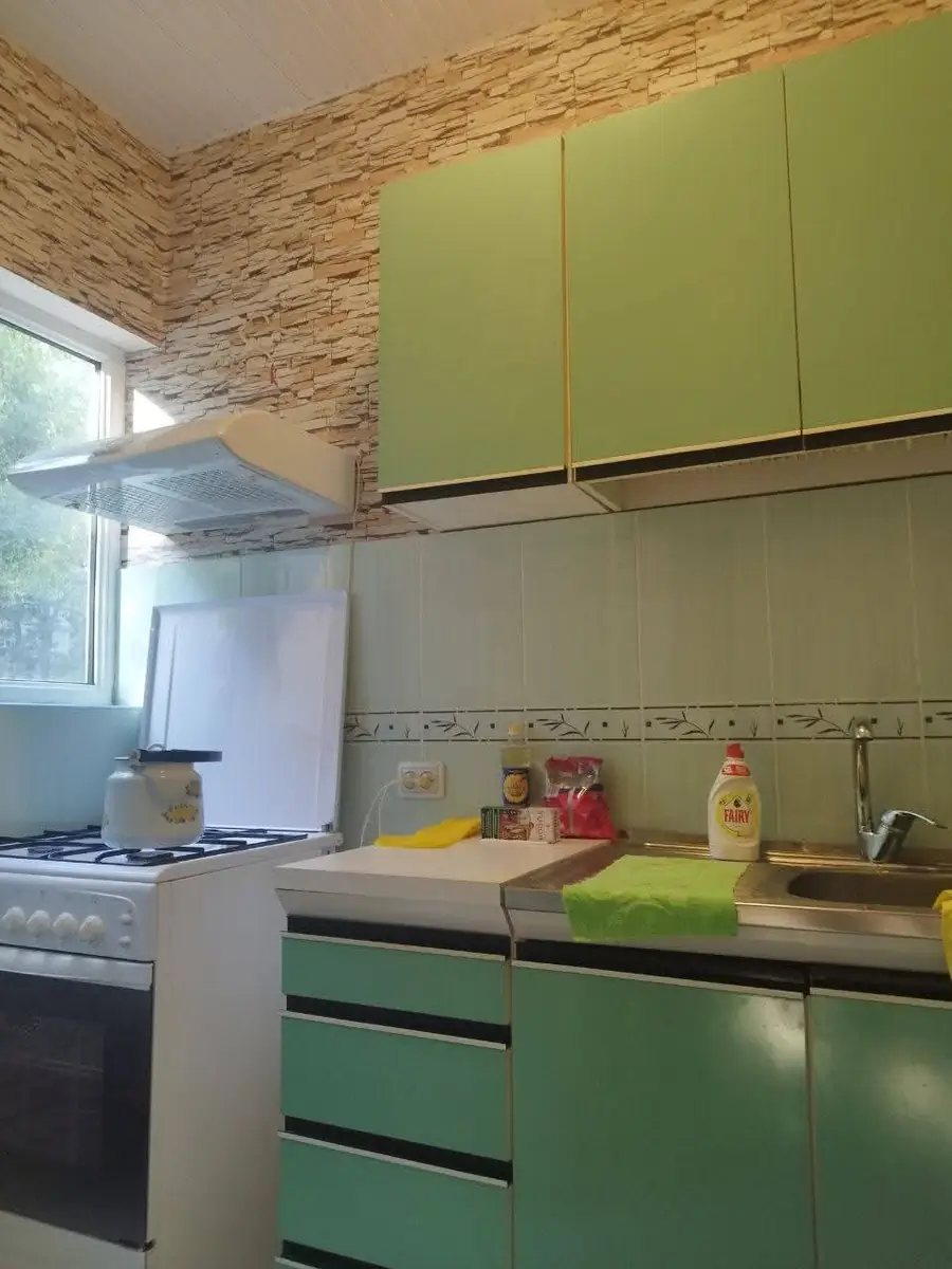 3 xonali kvartira − 105 m², 2/4 qavat