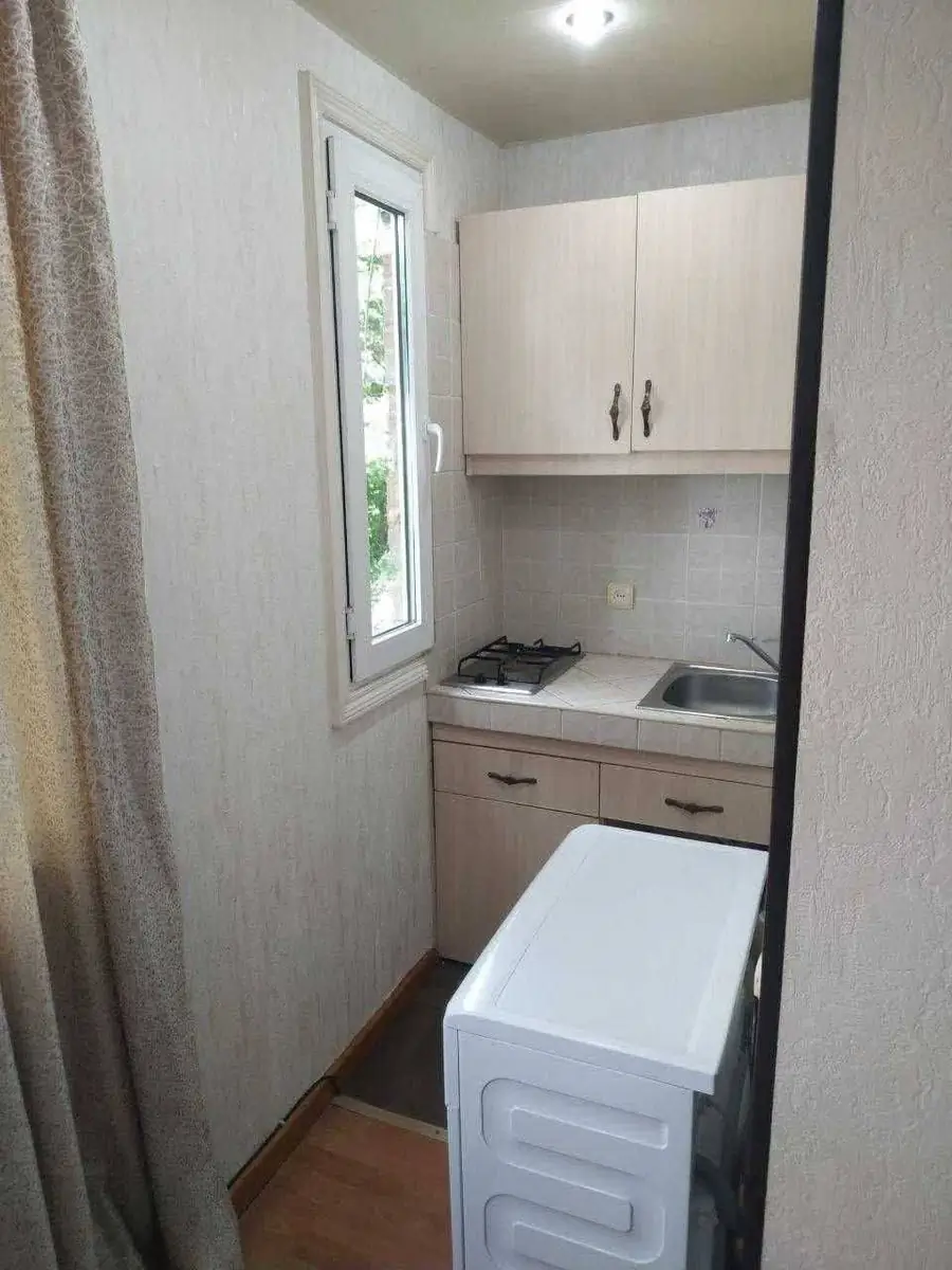 2 xonali kvartira − 35 m², 4/5 qavat