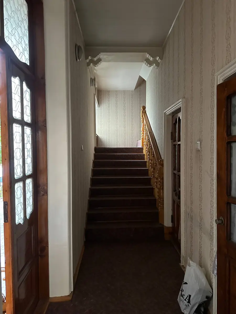 2 qavatli uy − 13 m², 13 sot. 