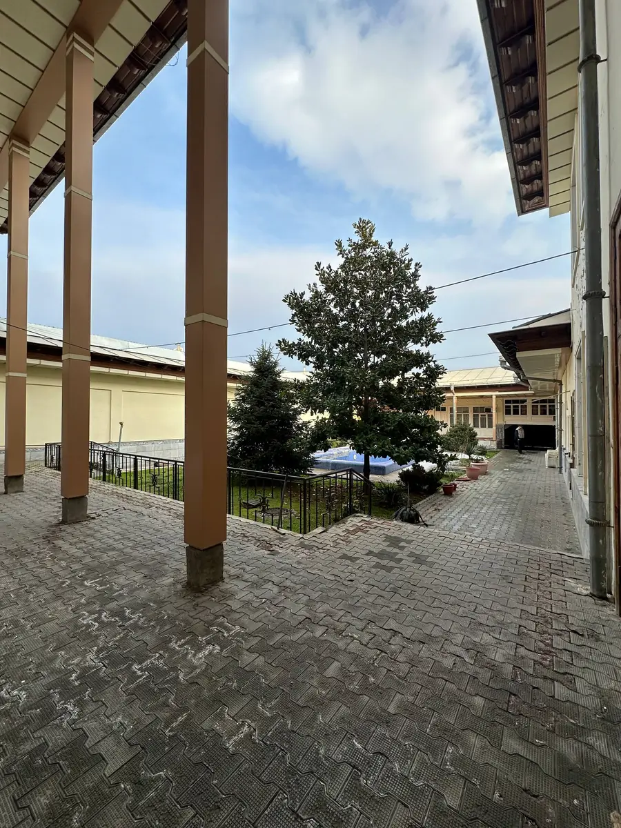 2 qavatli uy sotiladi − 13 m²