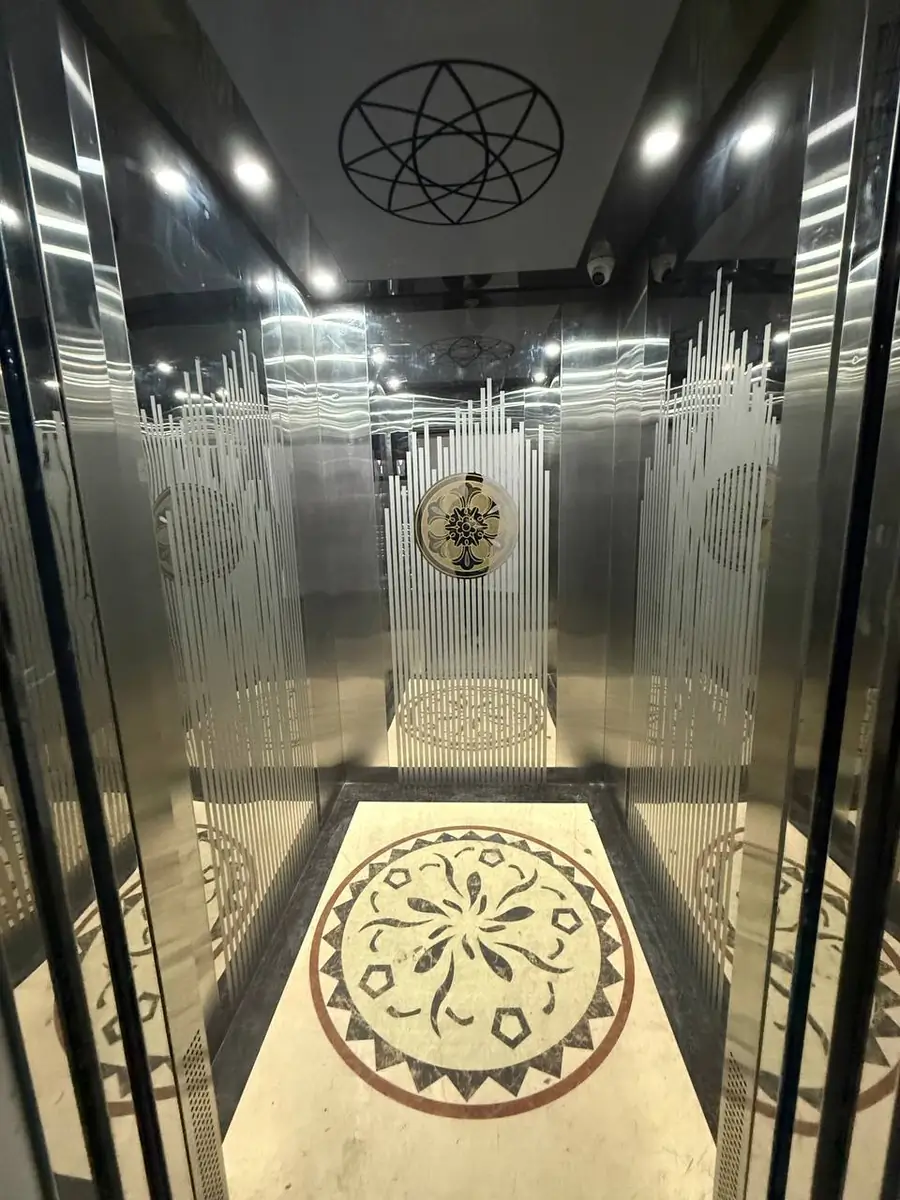 Продается 3-комнатная квартира − 90 м²