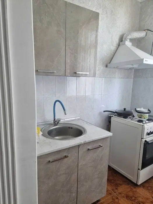 Ijaraga 3 xonali kvartira − 75 m²