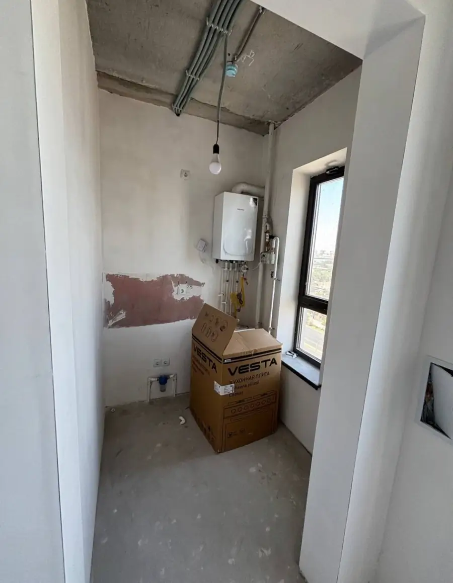 2 xonali kvartira sotiladi − 53 m²