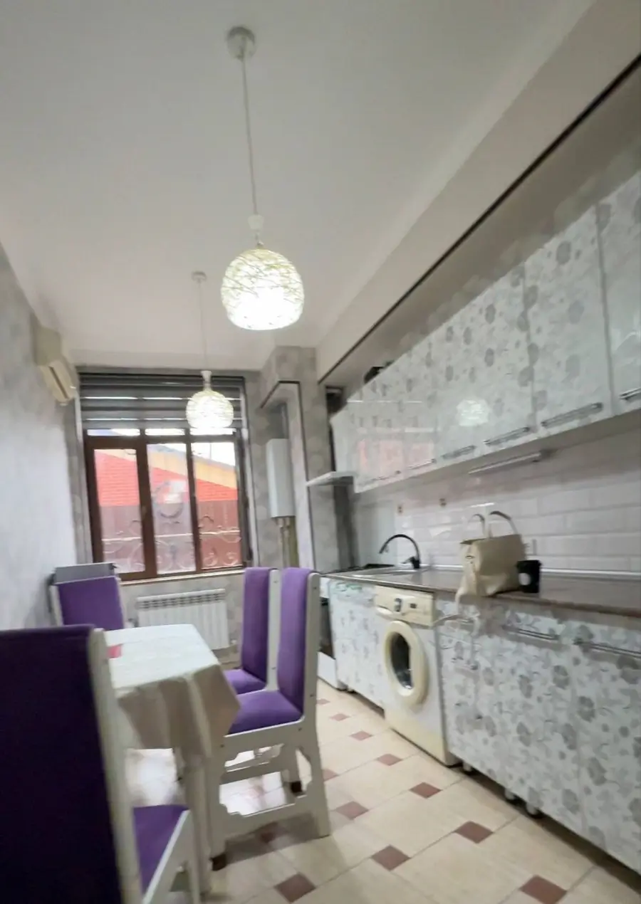 4 xonali kvartira − 128 m², 1/6 qavat