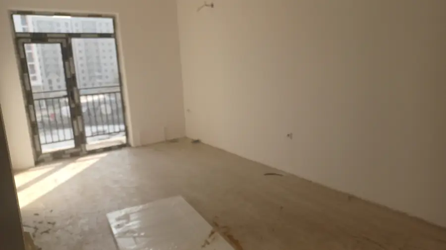 1 xonali kvartira sotiladi − 38.7 m²