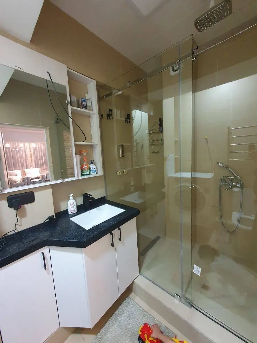 2 xonali kvartira sotiladi − 50 m²