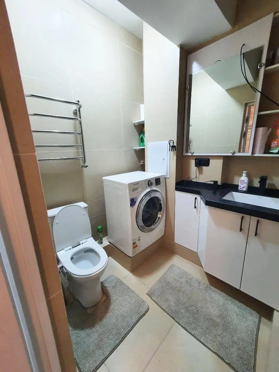 2 xonali kvartira sotiladi − 50 m²