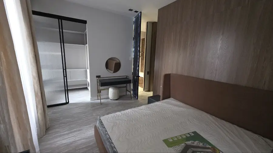 4 xonali kvartira − 115 m², 2/16 qavat