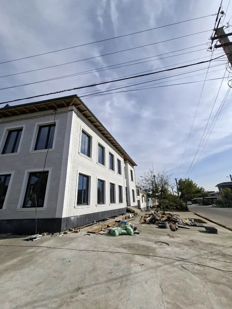 Ofis sotiladi − 650 m²