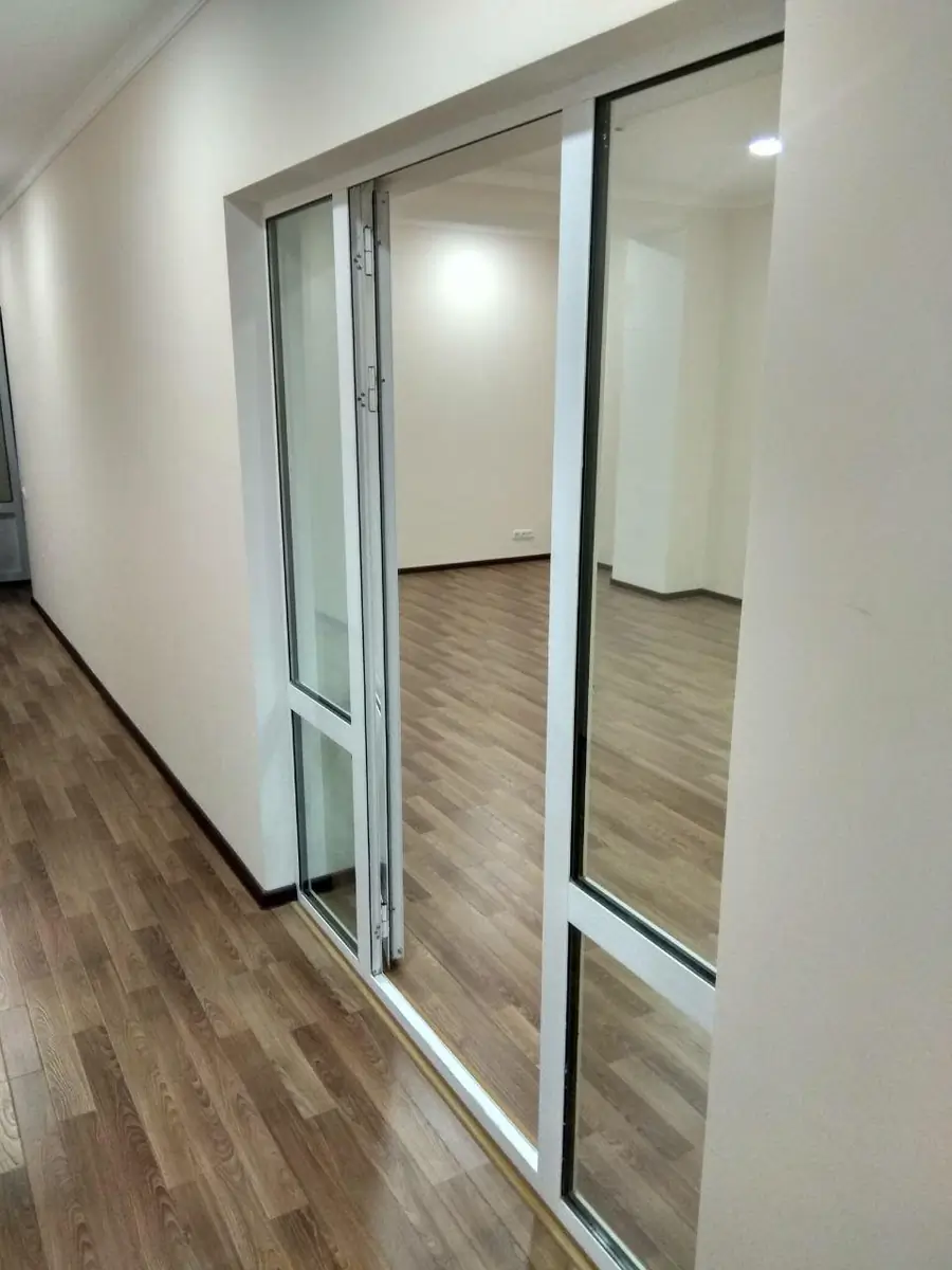 Ofis − 145 m², 3/3 qavat