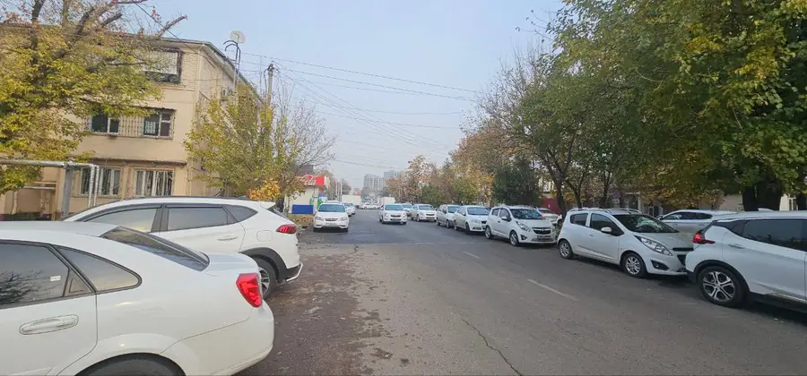 Ofis − 70 m², 1/4 qavat