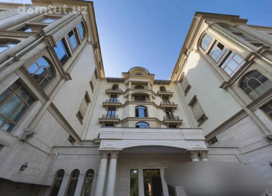 3 xonali kvartira − 159 m², 3/7 qavat