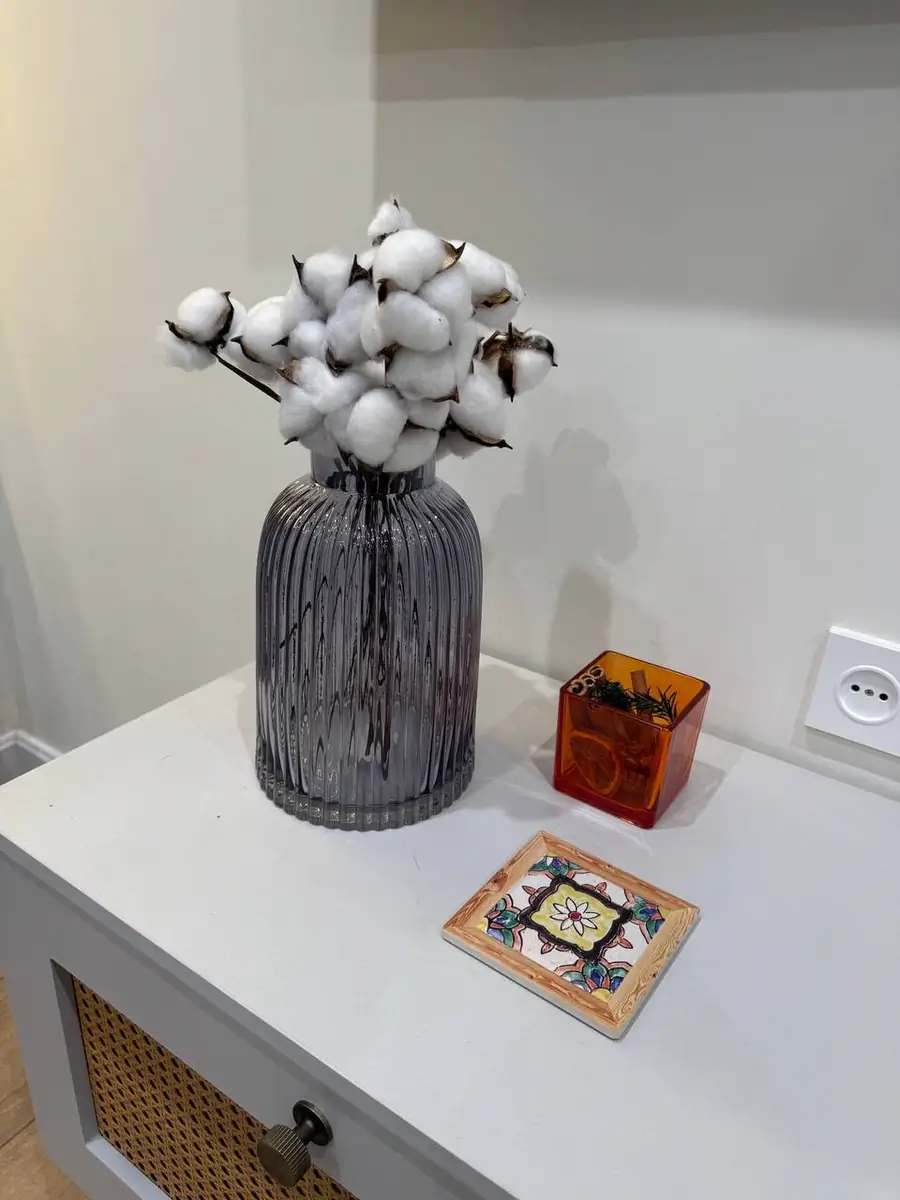 Продается 2-комнатная квартира − 42 м²