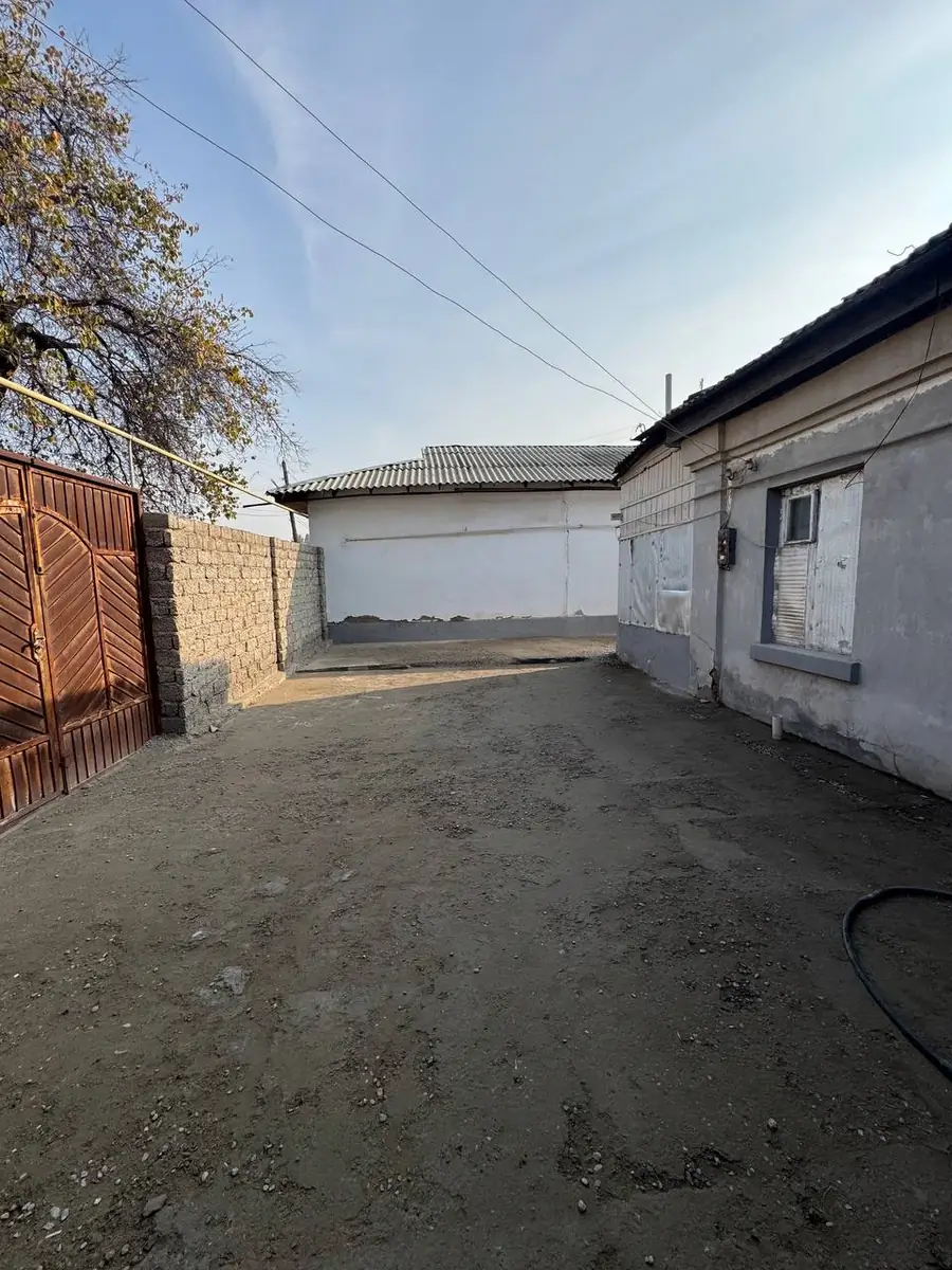 Продается 1-этажный дом − 100 м²